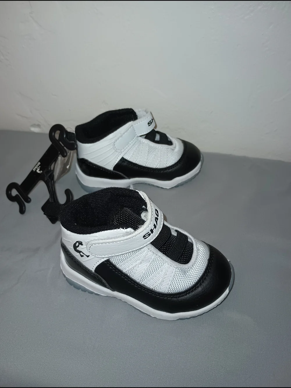 Baby Walker Shoes in Black & White with Easy Hook-and-Loop Closure